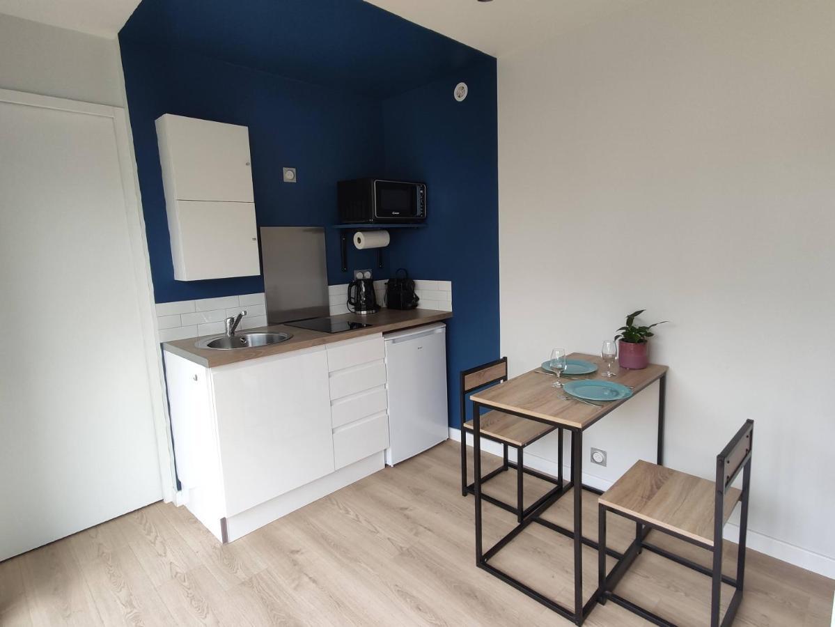 Séjour chez l'habitant La Au Fond Du Jardin - 300m De La *